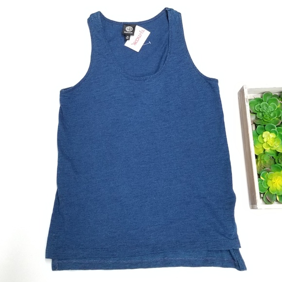 bobeau Tops - ✅ Bobeau blue tank NWT -J2